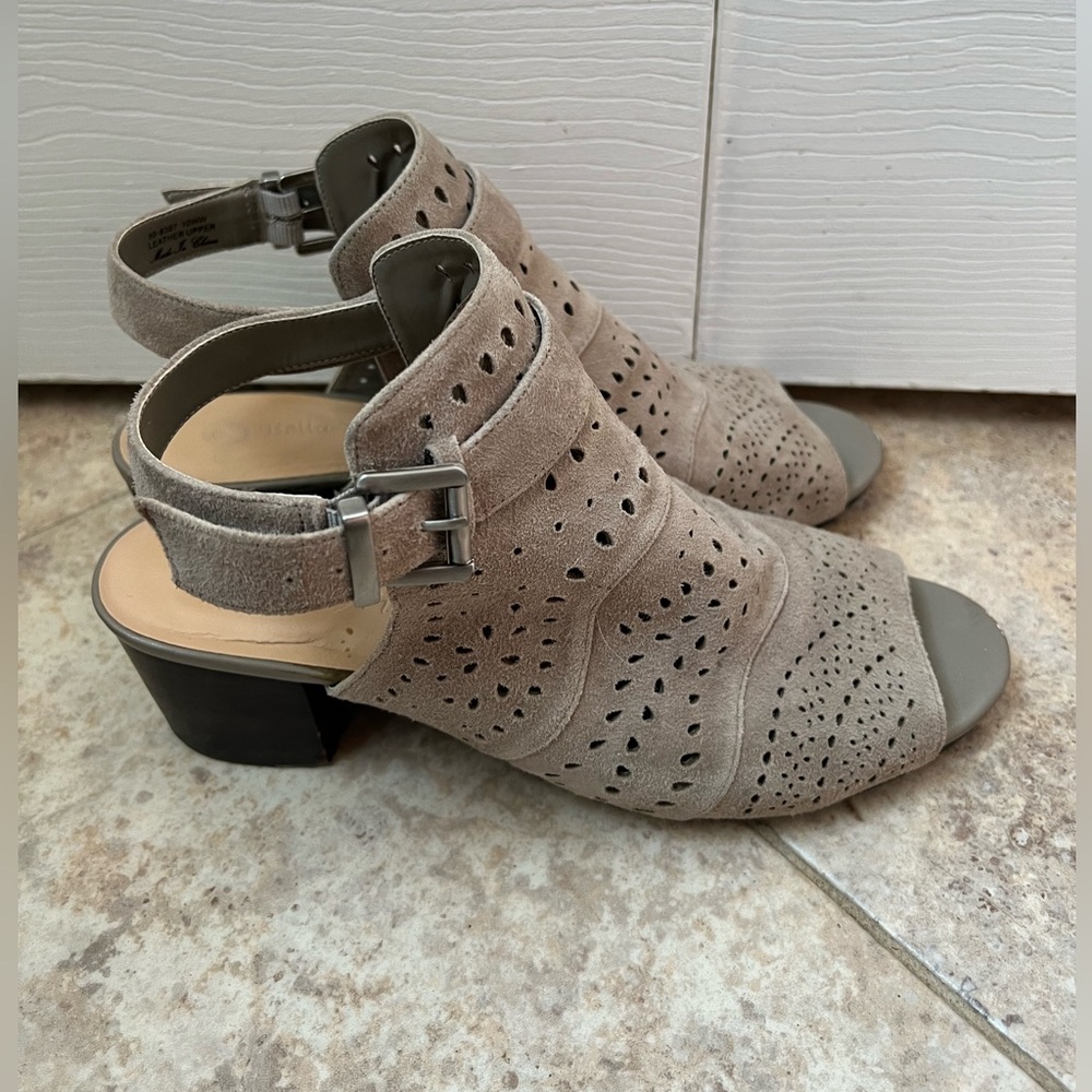 Bella Vita Suede Peep-Toe Sandals